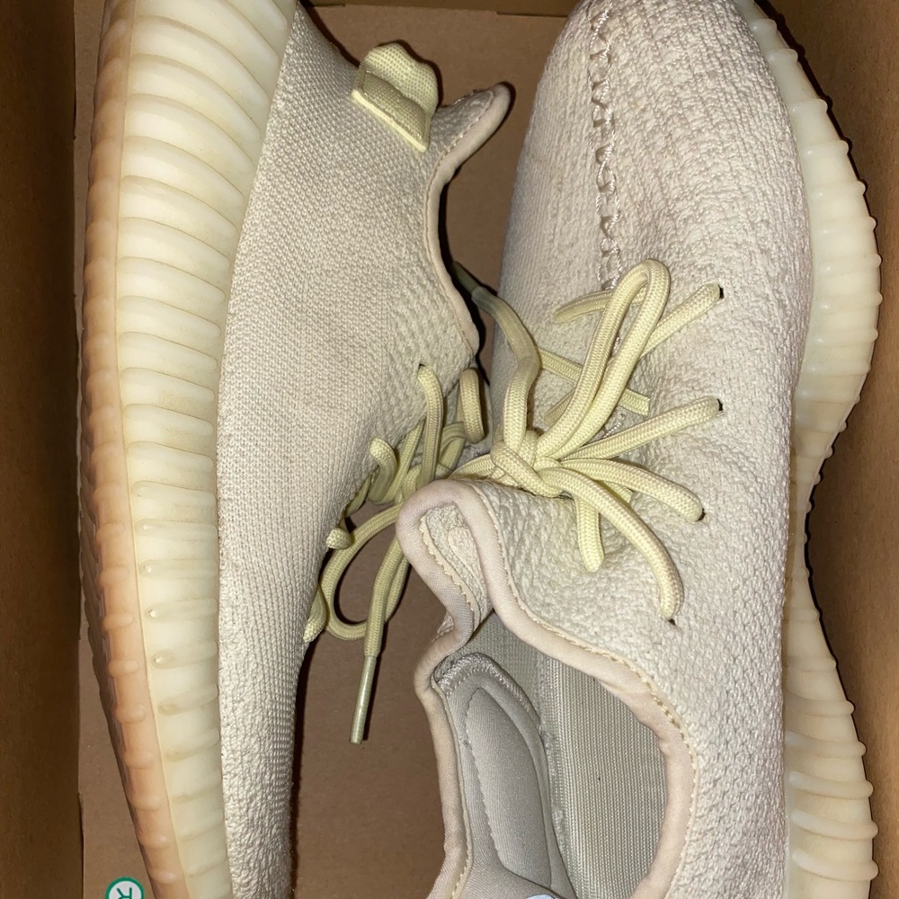 Authentic YEEZY Boost 350 V2 Butters
